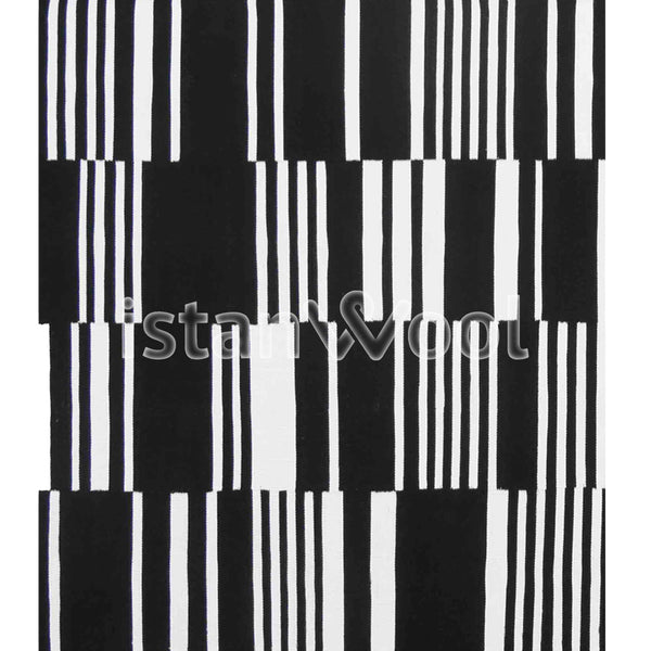 Alfombra Kilim Moderna de Lana Hecha a Mano, Color Blanca con Negro. Colección Makalu