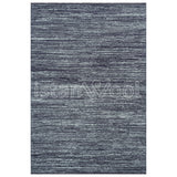 Alfombra Moderna Lisa, Gruesa, Pelo Corto, Color Celeste con Negro. Colección Riva.