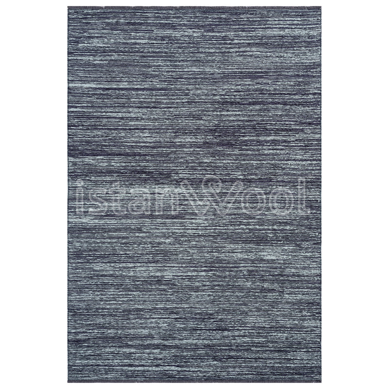 Alfombra Moderna Lisa, Gruesa, Pelo Corto, Color Celeste con Negro. Colección Riva.