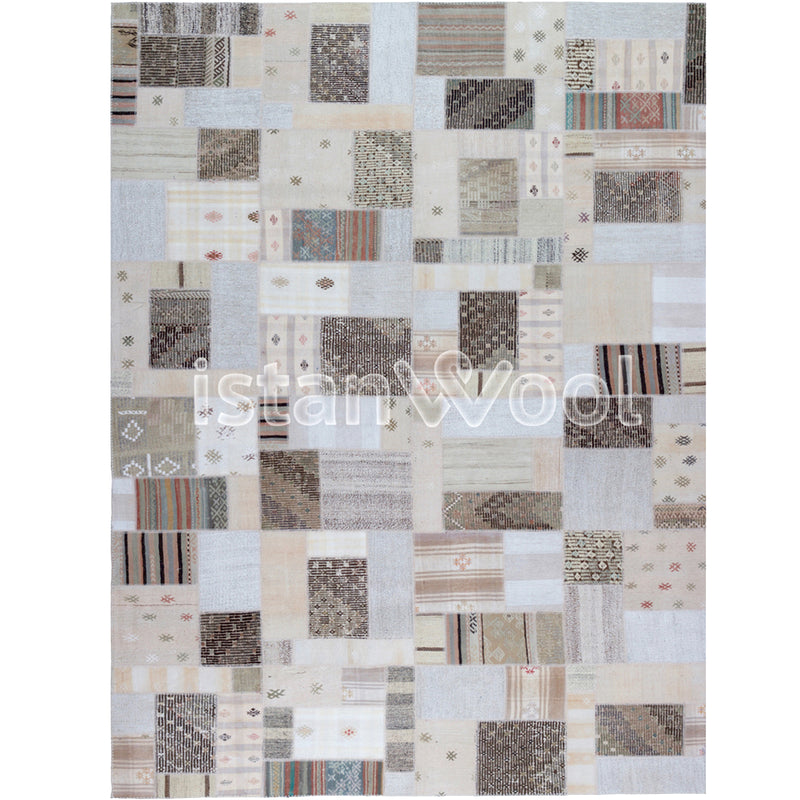 Alfombra Kilim Patchwork, Blanca con Café. Colección Balat