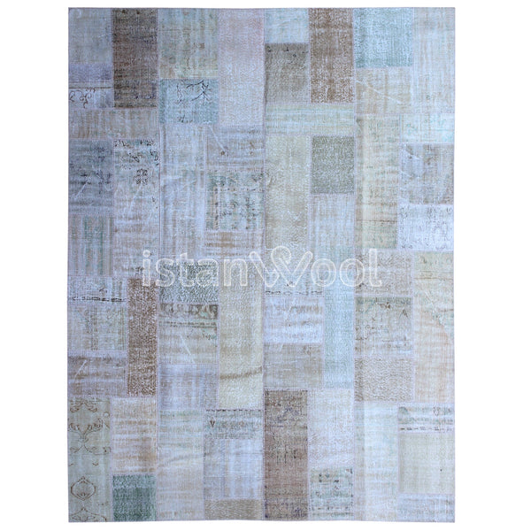 Alfombra Patchwork de Lana, Hecha a Mano, Gruesa, Celeste. Colección Kadikoy.