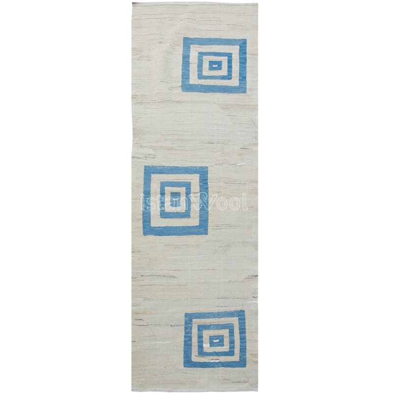 Alfombra Kilim de Lana Hecha a mano, Color Blanca con Azul. Colección Makalu