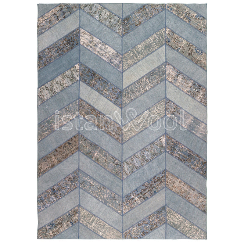 Alfombra Patchwork de Lana Hecha a Mano, color Celeste con Dorado. Colección Kadikoy.