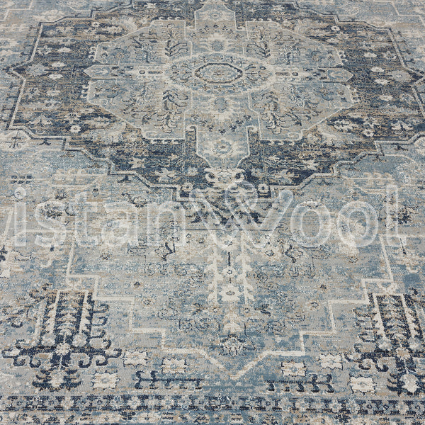 Alfombra Moderna Estilo Antiguo, Gruesa, Pelo Corto, Gris con Celeste. Colección Riva.