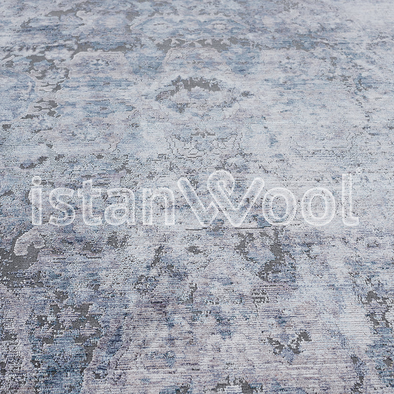 Alfombra Moderna Estilo Antiguo, Gruesa, Pelo Corto, Color Azul y Gris. Colección Riva.