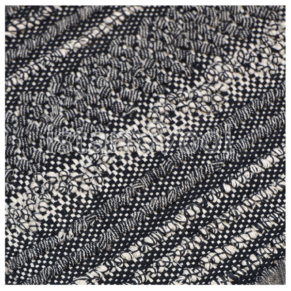 Alfombra Kilim Moderna de Lana Hecha a Mano, Color Blanca con Negro. Colección Makalu