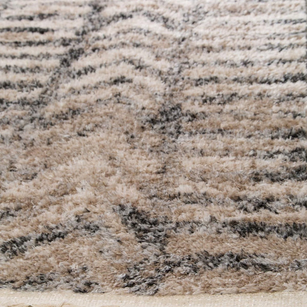 Alfombra Moderna Tipo Shaggy, Gruesa,  Pelo Corto, Color Café. Colección Shaggy