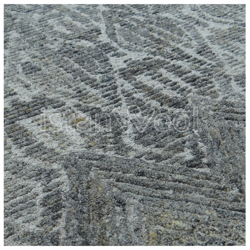Alfombra Grande tipo Boucle, Gruesa, Pelo con Relieve, Color Gris. Colección Tibet.
