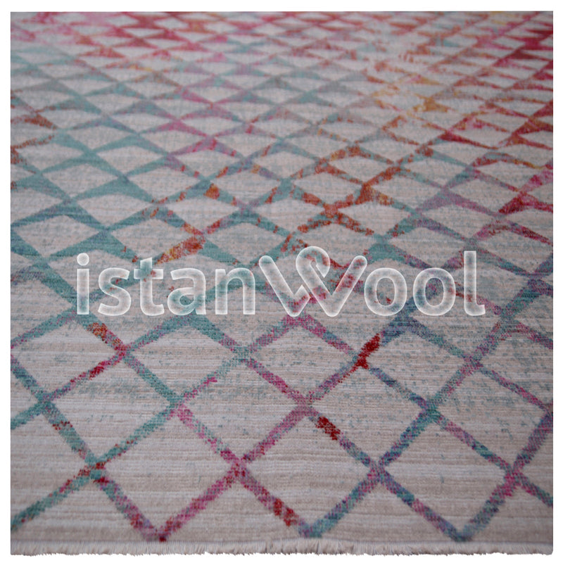 Alfombra Grande Moderna con Diseño, Pelo Corto. Celeste con Rojo. Colección Sirkeci