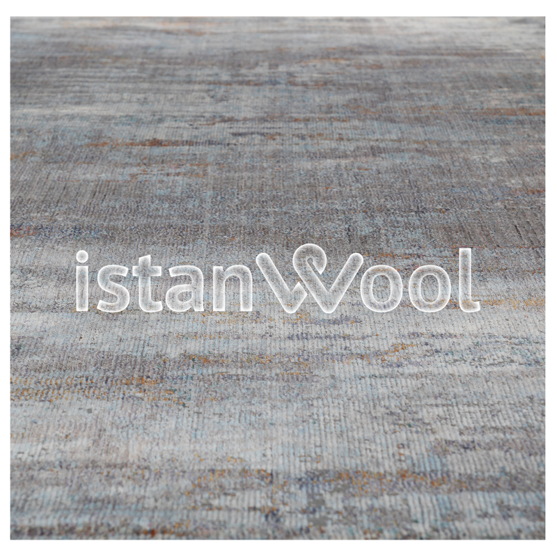 Alfombra Moderna, Gruesa,  Pelo con Relieve, Color Azul con Café. Colección Riva.