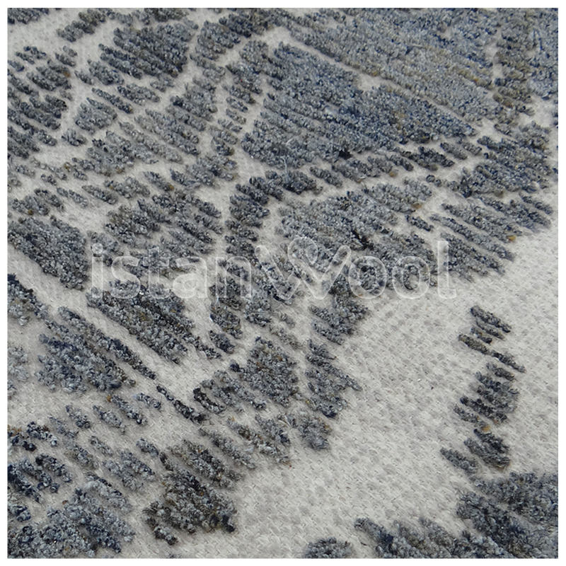 Alfombra Grande tipo Boucle, Gruesa, Pelo con Relieve, Color Gris. Colección Tibet.
