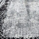 Alfombra Moderna, Gruesa, Pelo con Relieve, Color Gris con Negro. Colección Bebek.
